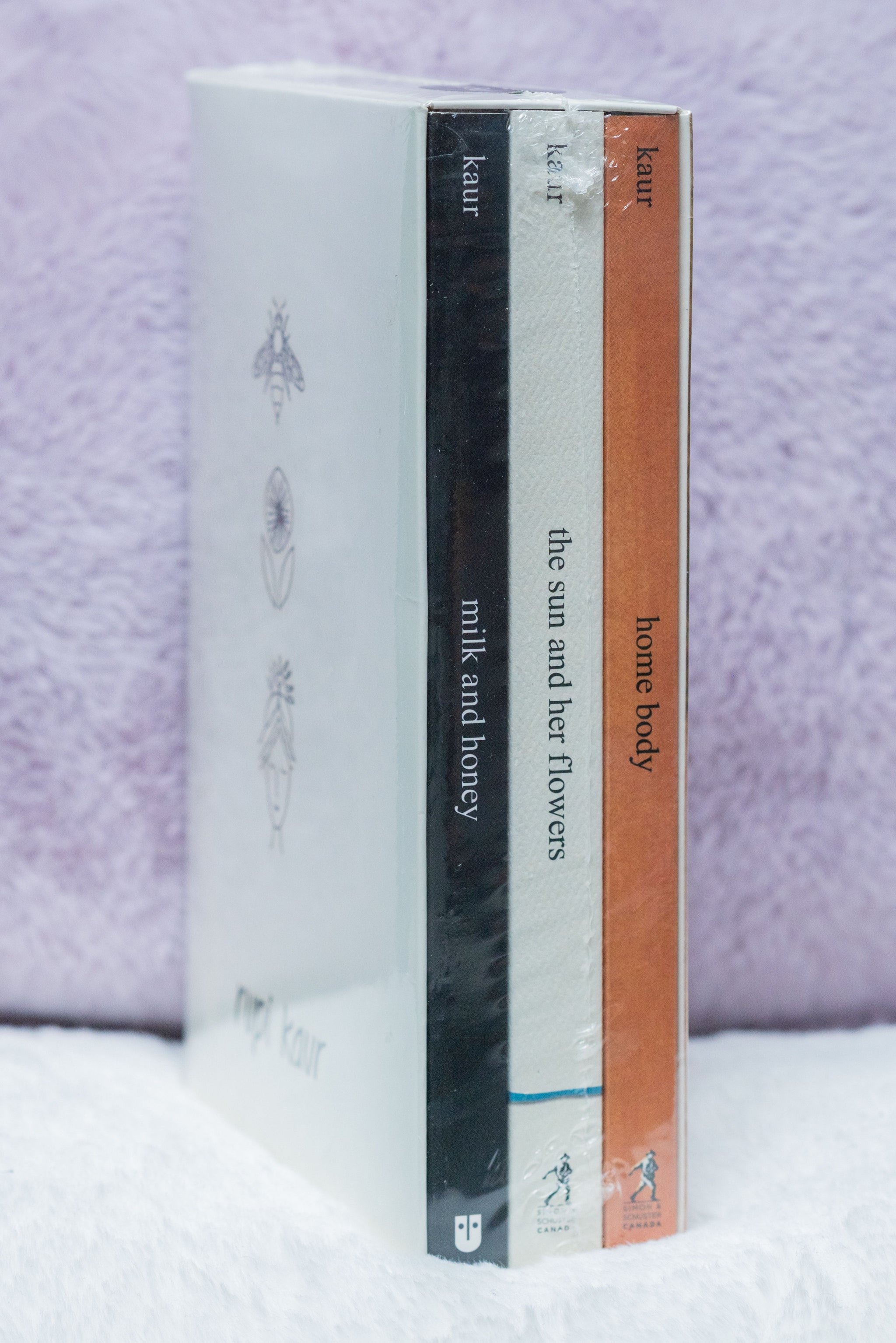 9781668043233 60.00 $